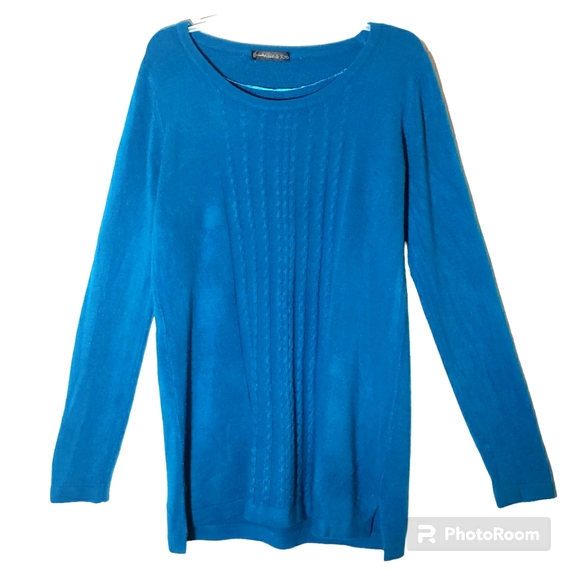 Allie&Rob women's XL solid blue round collar long sleeves pullover sweater. 2070 - Picture 1 of 4